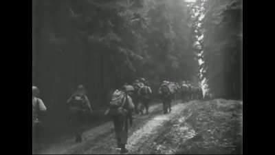 Second World War veterans recount their time in combat. Filmed in the 1960s.