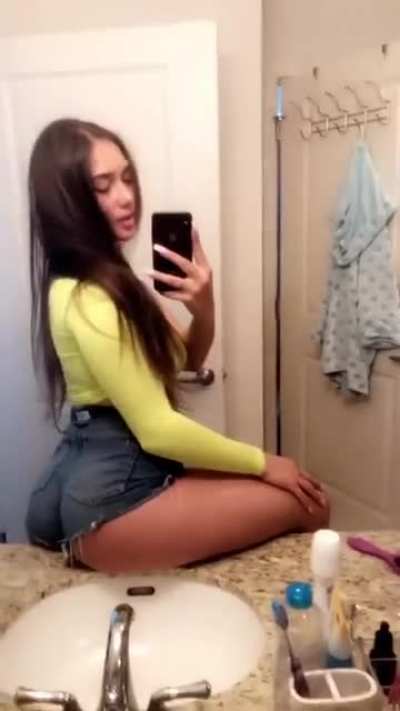 Cheeks In Sink