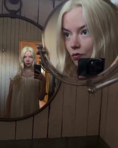 Mirror selfie video | IG 7/4/24