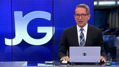 Vamos parar de desmentir o presidente e explicar por que ele mente. Vamos inverter a narrativa parar de fazer o jogo dele. Isso sim foi inteligente.