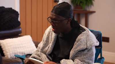 Apparently deji is obese