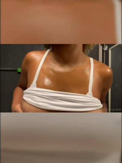 WOW