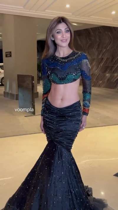 Shilpa milf