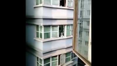 Awwoooooooo