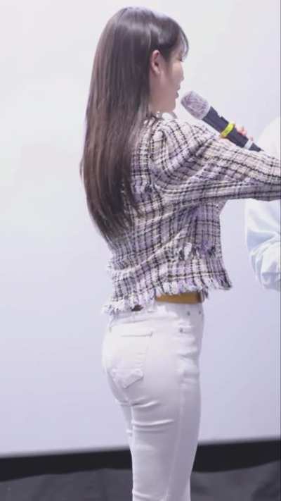 IU: 