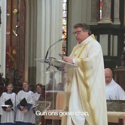Deze pope is dope