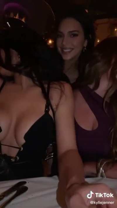 ayo👀