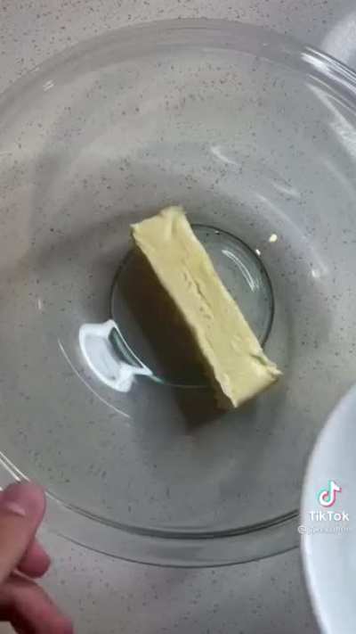 Viral Roasted Garlic Bread