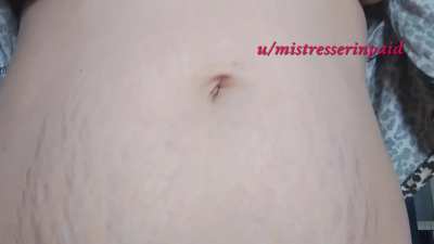 Enjoy this slow pan of my belly stretch marks.