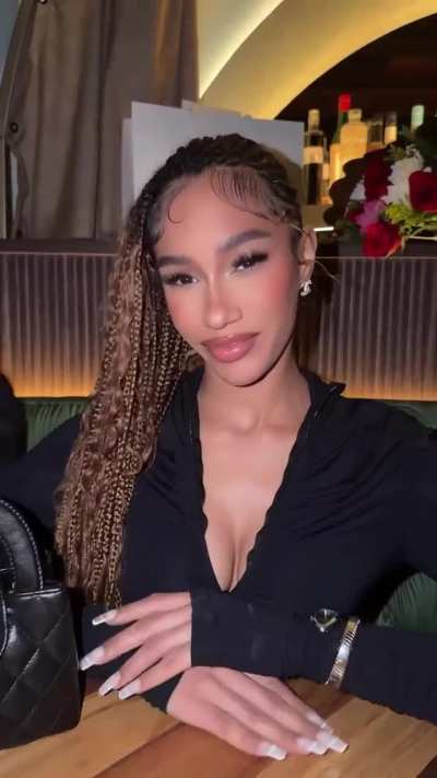 Bia is so beautiful 😍
