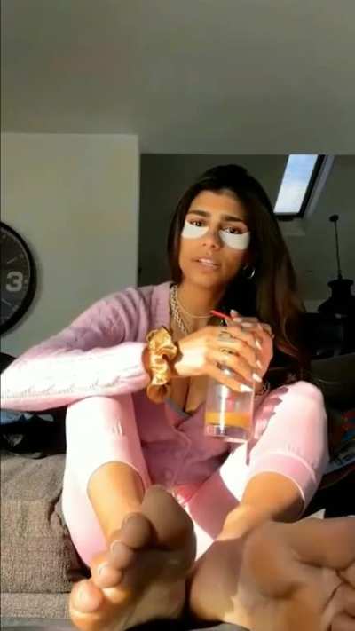 Mía khalifa soles