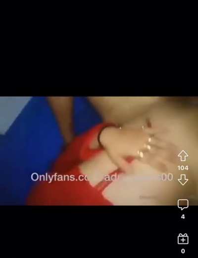 Sexo con AdrianaR