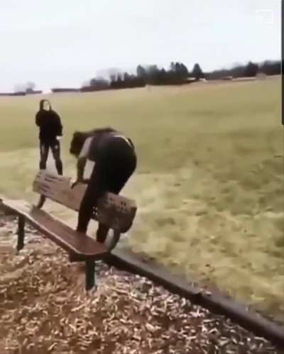 Хрусть