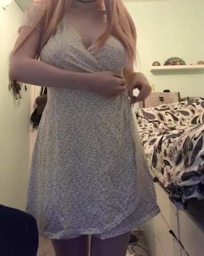 Sundress season 💛