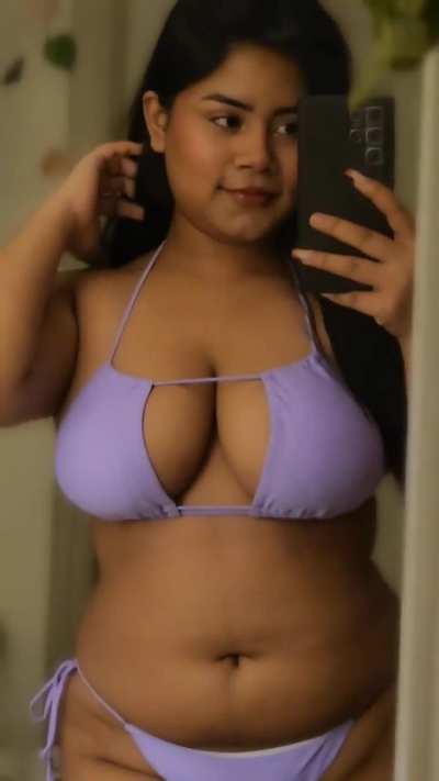 Ameesha 👙😊😘🥰😍<wbr>🤩