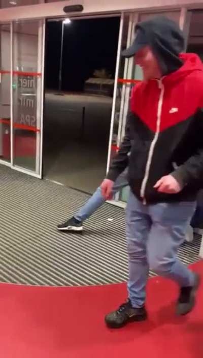 fight in a german bank
