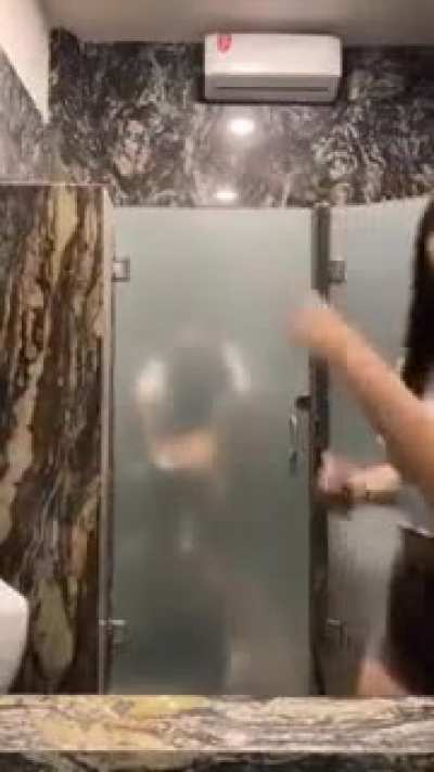 Frosted glass was not a good choice