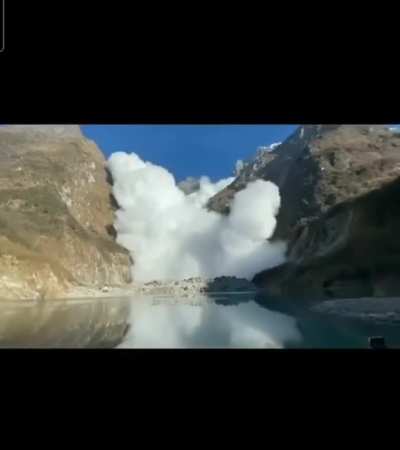 This avalanche in Nepal