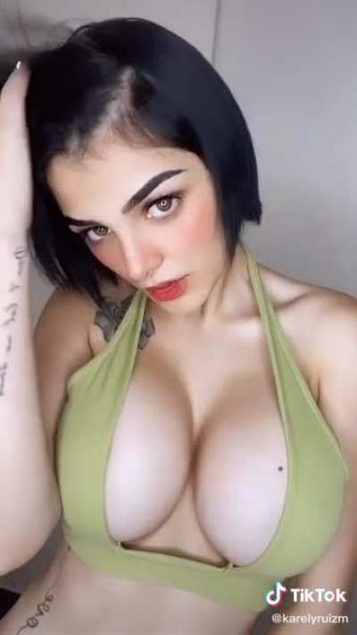 Hola 🍒