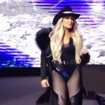 Trish Stratus