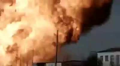 Gas station goes boom, yesterday in Kazakhstan, Atyrau