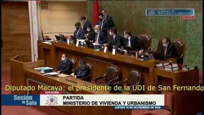 el general Yáñez es entero zurdo!