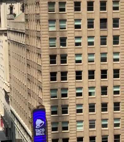 $AMC We’re back to billboards! From Times Square in NYC, HODL!!! #AMC##AMCNOTLEAVING