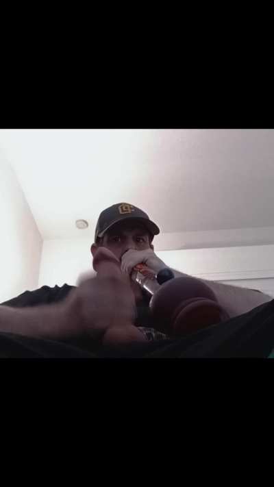 I need a sesh buddy