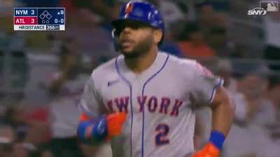 [Highlight] Dom Smith hits his second home run of the game off Will Smith to tie it in the ninth inning.