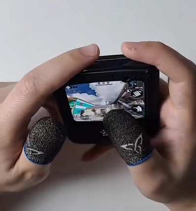 just watched a guy on TikTok live doing whatever this is and thought it was interesting