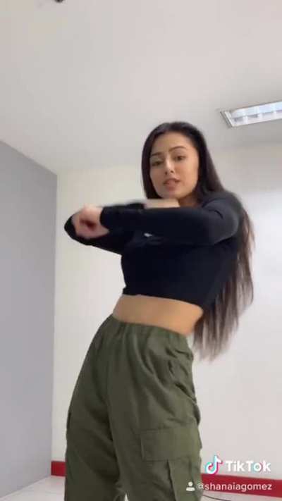 Shanaia Gomez