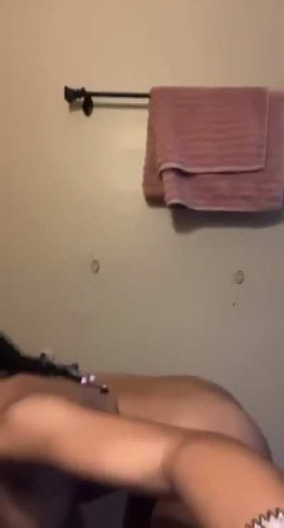 anybody got more of her ?