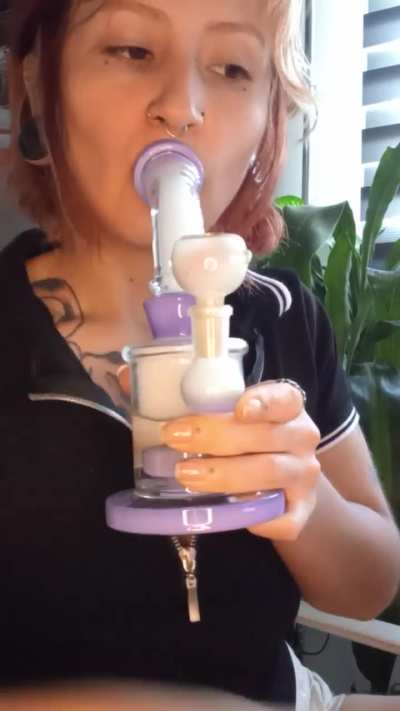 Super Potente. Smoking bracteas.