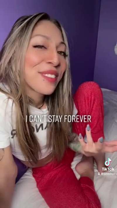 👣🥰✨
