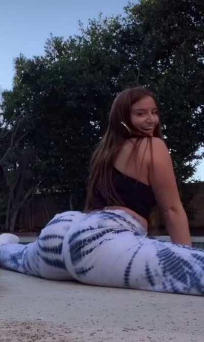 Reverse CowGirl 🤤💦🍑