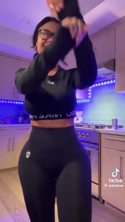 India love is the only baddie on streamer university put some respect on her name #kaimafia