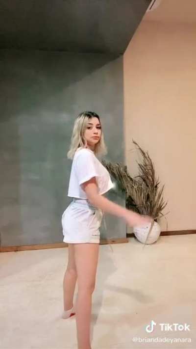 Como mueve el culo
