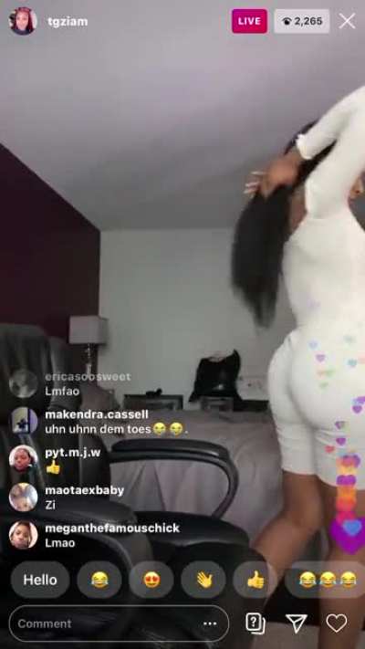 🎂