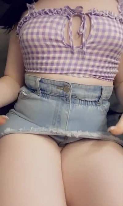 hentai trap thighs? 💦
