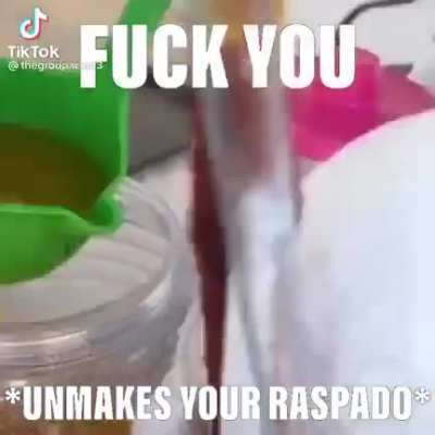 😢