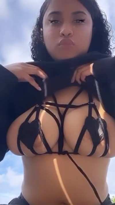 Open 🙈🥺