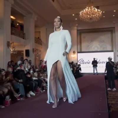 LisaRaye