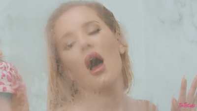 shower fingering