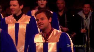 Ant & Dec and Robbie Williams - The Twelve Days of Christmas