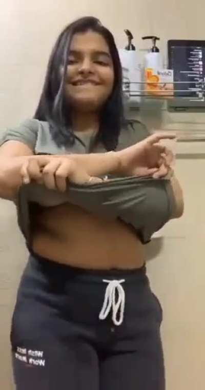 Natur<wbr>alð<wbr> Tits [18+] 
