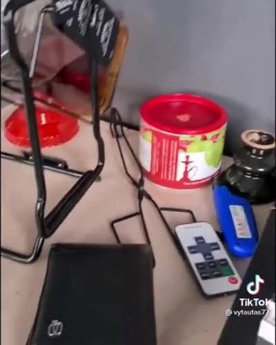 X D