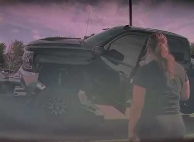 Lifted truck + Lambo + Parking lot = Bad time
