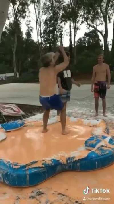 Bro