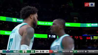 [Highlight] Miles Bridges gets up for the windmill jam!