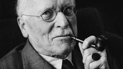 Carl Jung - Ending Your Inner Civil War (read by Alan Watts)
